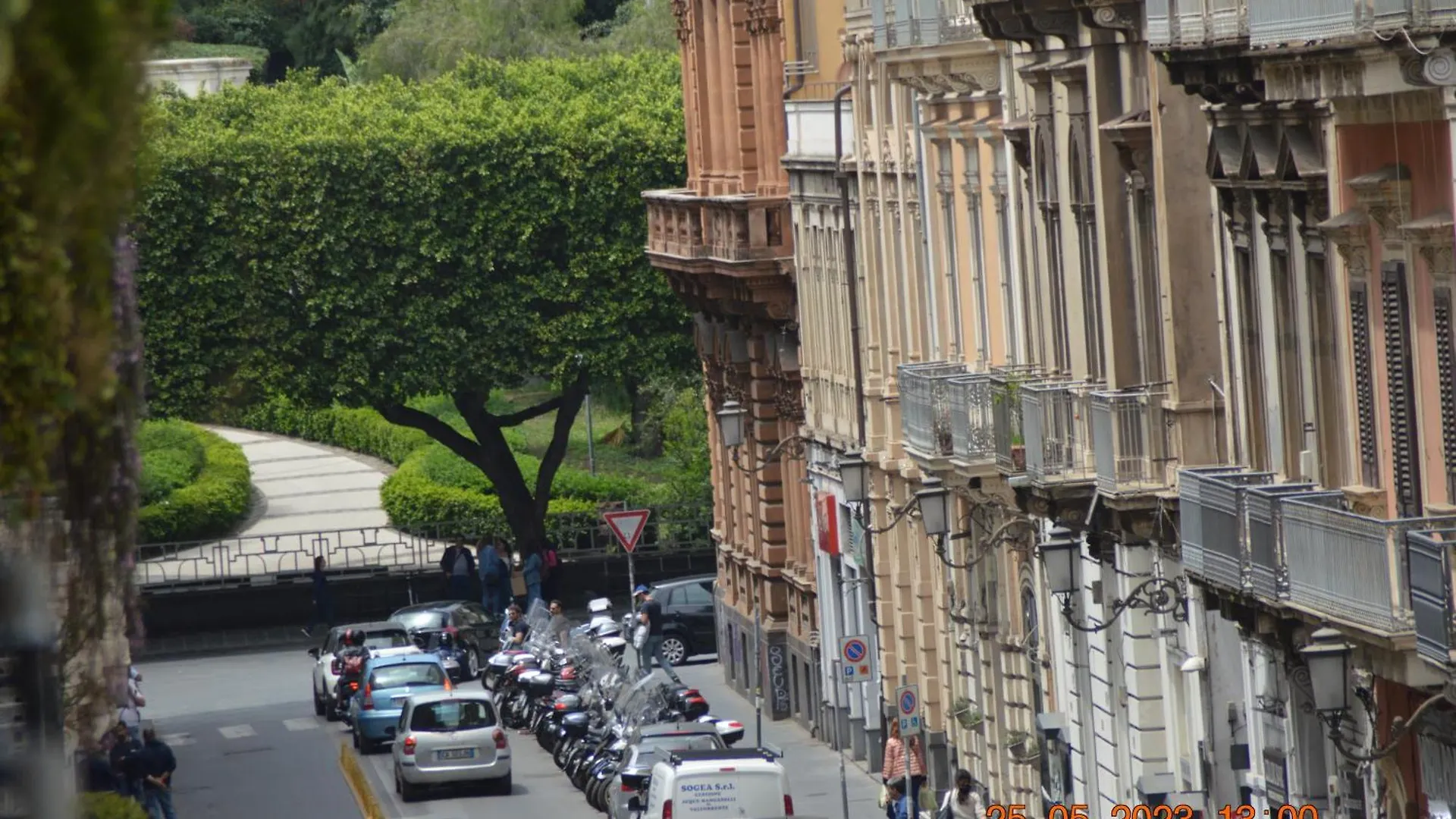 Gli Appartamenti Di Palazzo Umberto I Catania 0*,